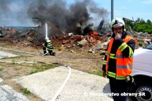 Pd dopravnho lietadla do obytnej zny na Leti  BROKEN WINGS 2012